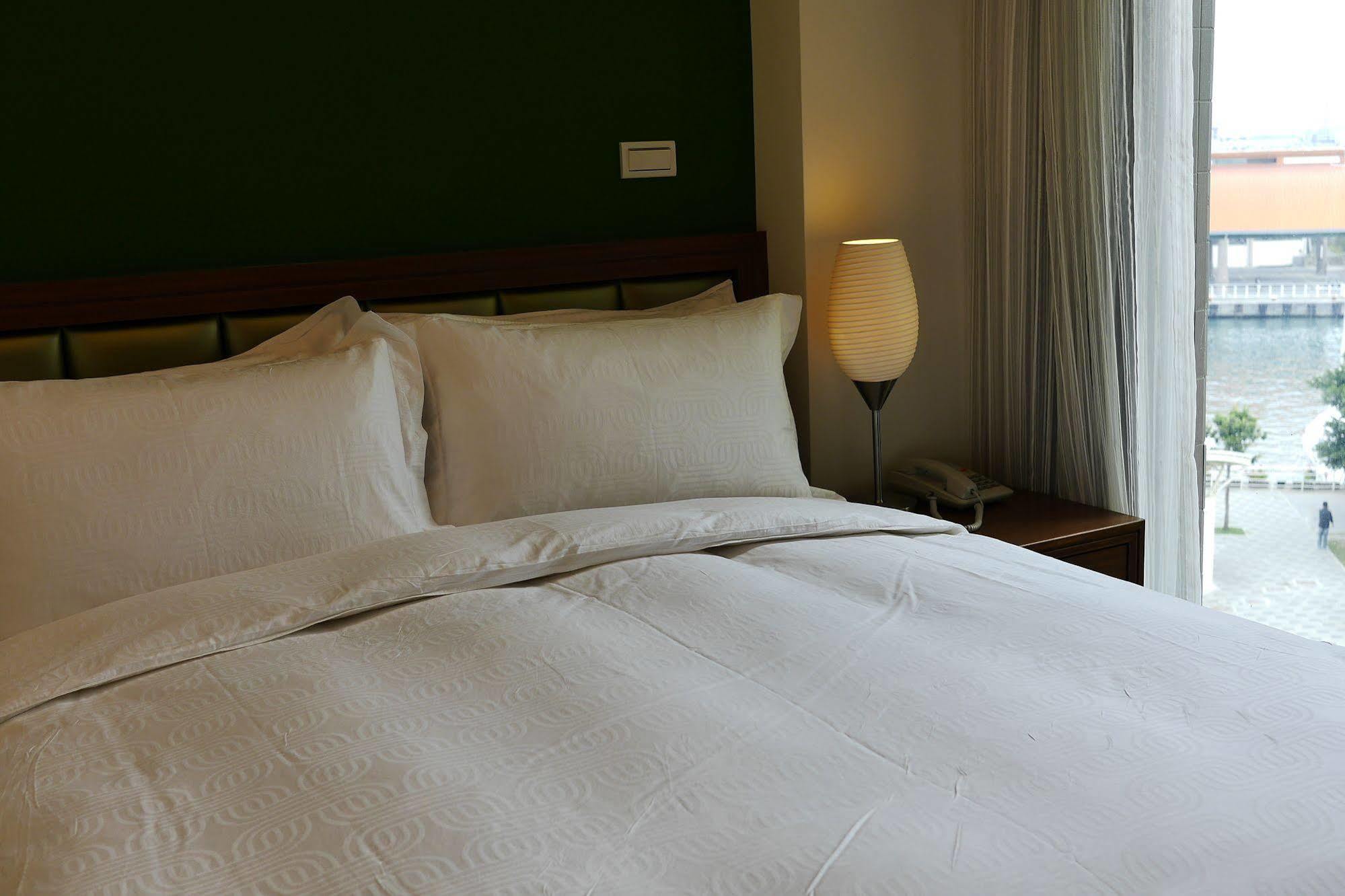 Watermark Hotel - Sizihwan Kaohsiung Dış mekan fotoğraf